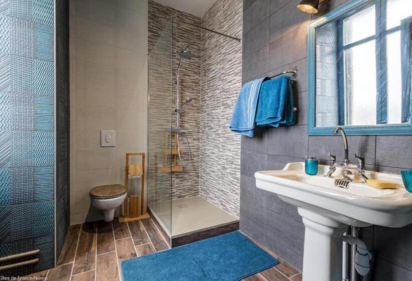 اتاق لوکس, Bonjour Guesthouse