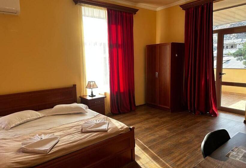 اتاق استاندارد, Sweet Home Hotel Meghri