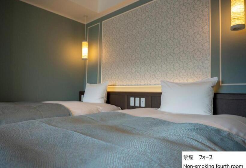 اتاق استاندارد چهار تخته, La Vista Hakodate Bay Annex