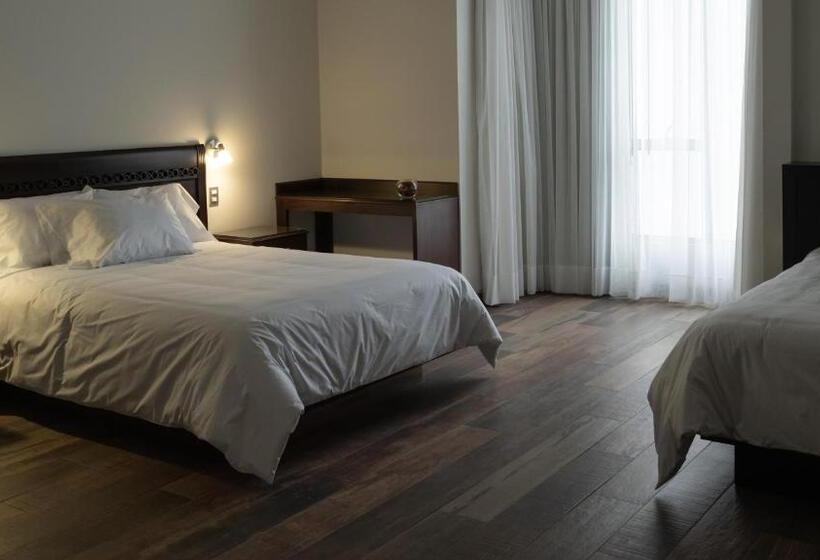 Номер Superior, Lima Host