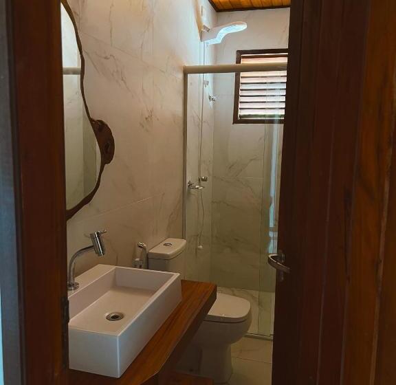 اتاق استاندارد سه نفره, Pousada Minha Praia