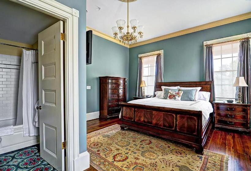Номер Deluxe Кровать Кинг, Fort Conde Inn   Mobile