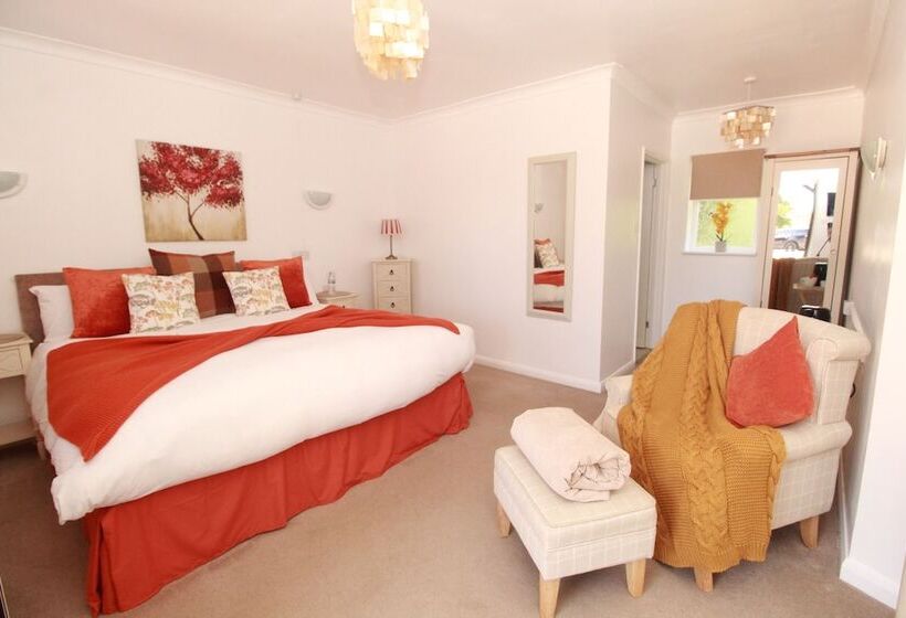 Семейный Номер, Kings Head Inn