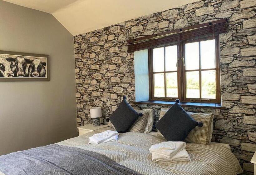 Номер Стандарт Трехместный, The Mary Tavy Inn