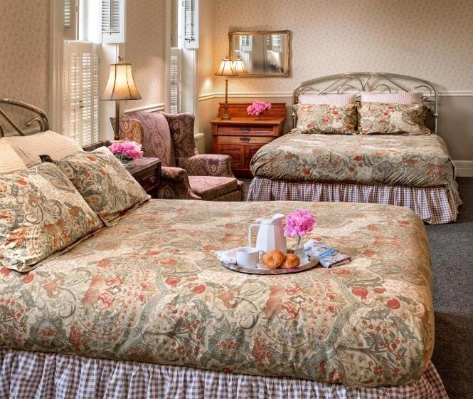 Номер Стандарт, Washington House Inn