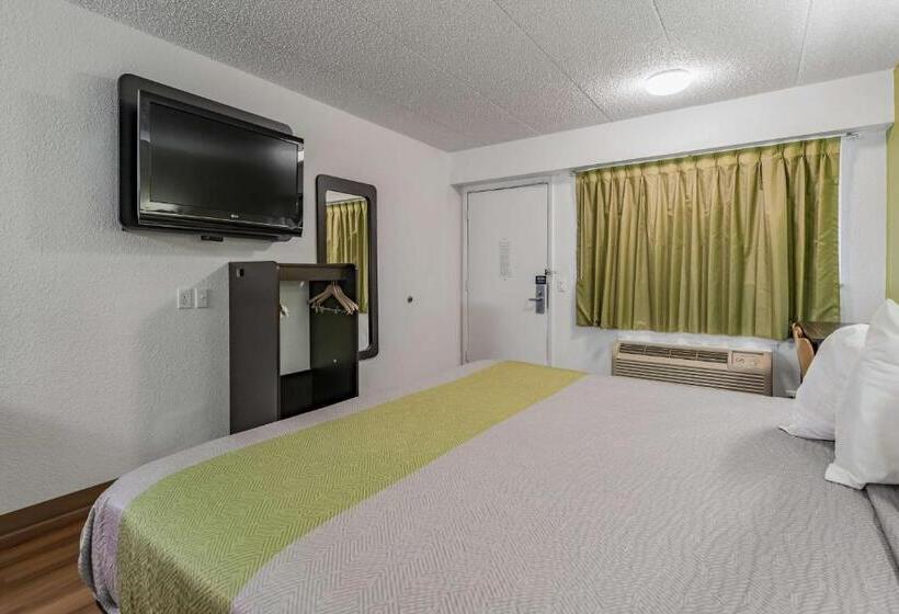 Номер Стандарт Кровать Кинг Адаптированный для Инвалидов, Days Inn By Wyndham Cincinnati I 71
