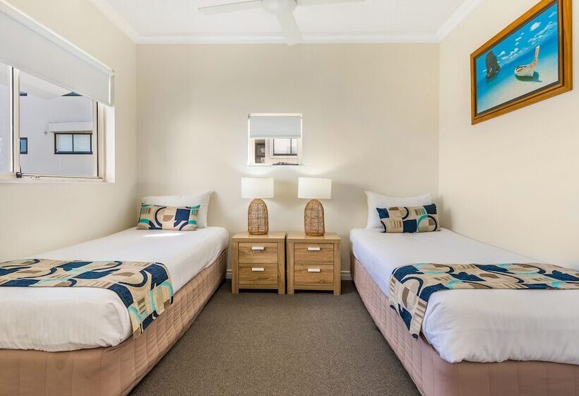 带2个卧室带海景的公寓, Raffles Mooloolaba