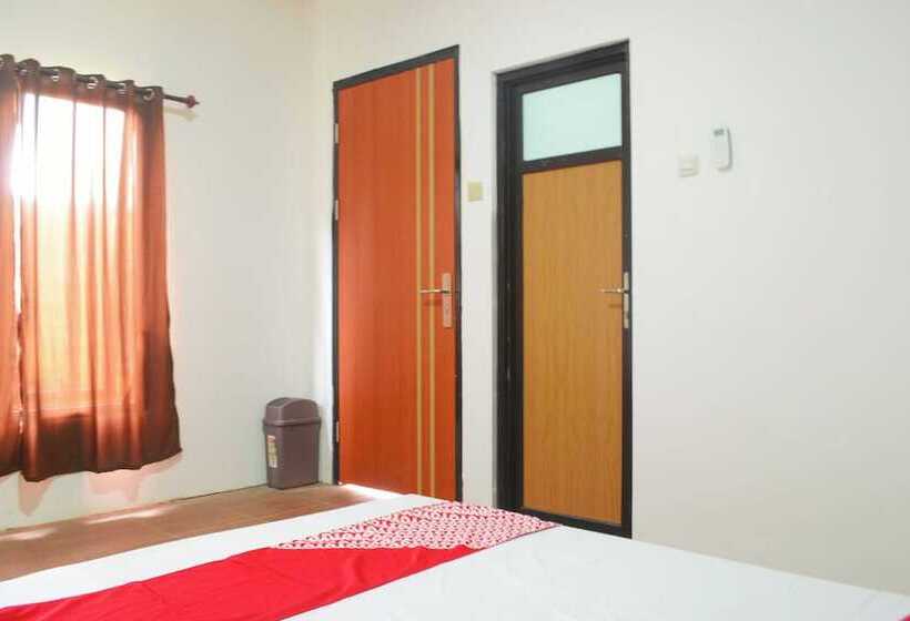 スタンダードルーム, Reddoorz Syariah Near Wisata Durensewu Pandaan