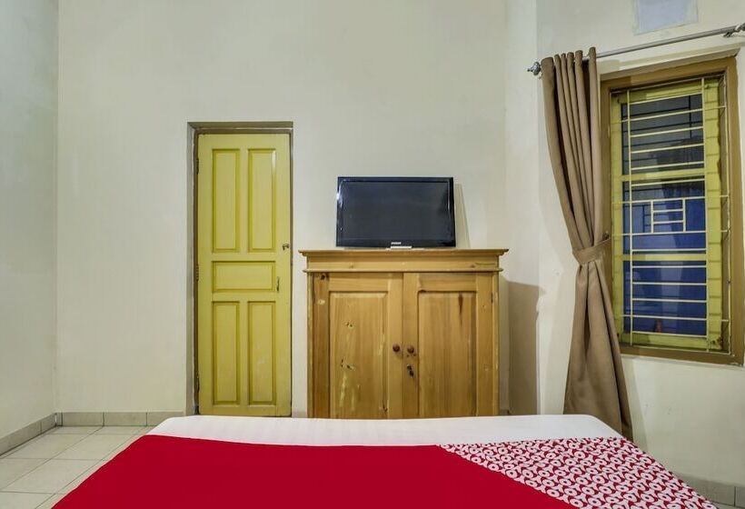 デラックスルーム, Reddoorz Syariah Near Wisata Durensewu Pandaan