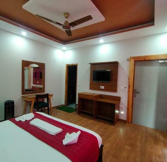 Номер Deluxe, Satopanth The Auli Resort