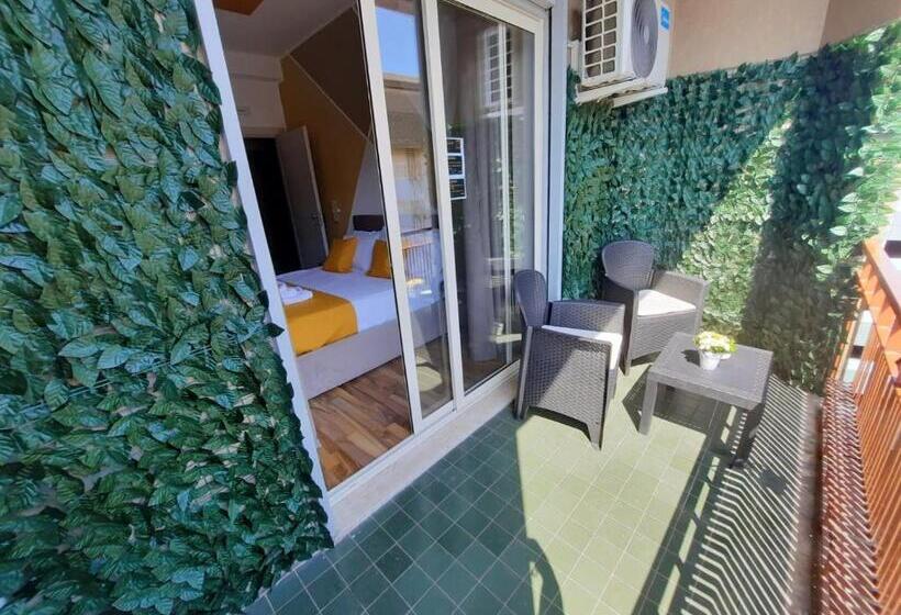اتاق استاندارد با بالکن, U Baruni B&b