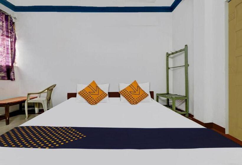 اتاق کلاسیک سه تخته, Spot On 80462  Ashoka Lodge
