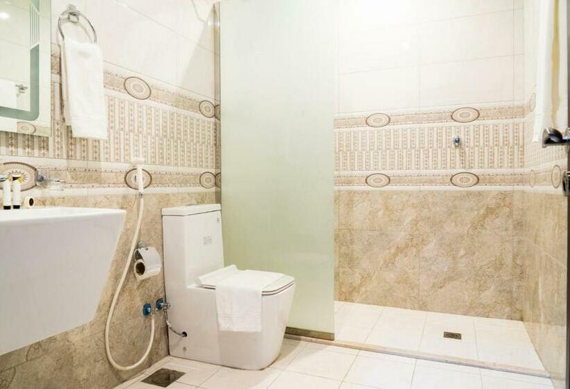 Люкс Кровать Кинг, فندق ركاز الماسي   Rekaz Diamond