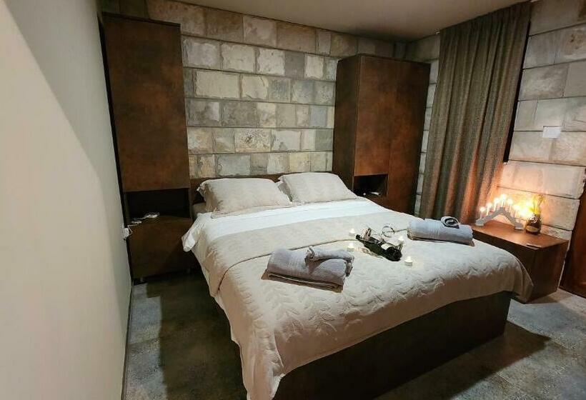 اتاق لوکس, Hercegovina Rooms