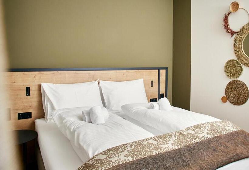 1 Bedroom Penthouse Apartment, Homebound Apartments Bad Goisern   Contactless Check In