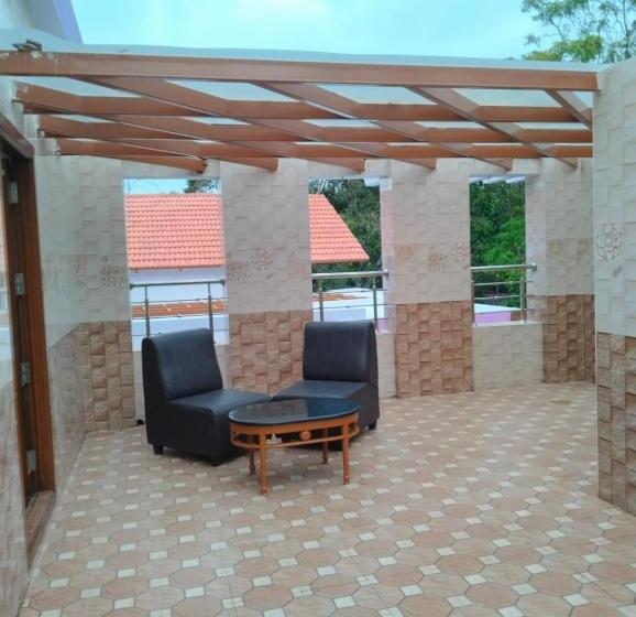 Номер Deluxe, Sharma Jee Farmhouse