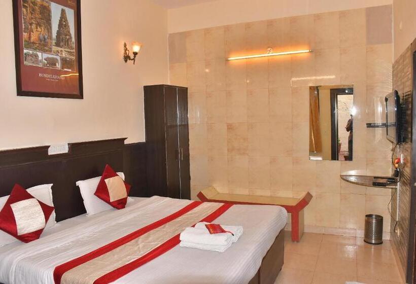 Номер Стандарт, Sidhartha Walking Distance From Tajmahal