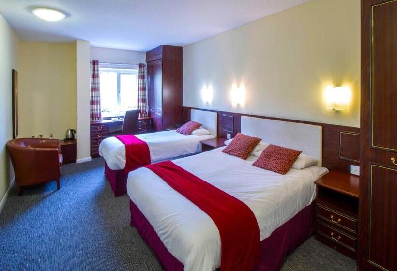Семейный Номер, Springfield Hotel & Health Club
