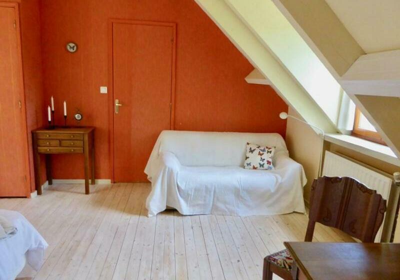 Номер Стандарт, Chambres D Hotes à La Chandelle