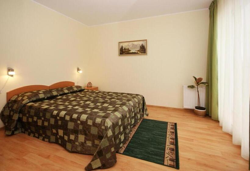 Standard room with outdoor bath, Smilga