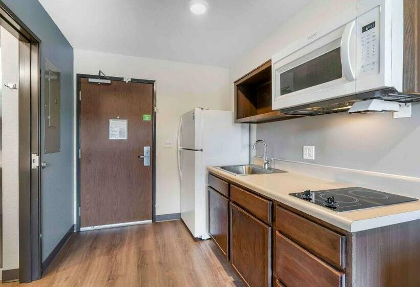 Номер Стандарт, Extended Stay America Suites  Portland  East