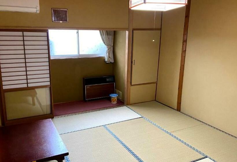 Chambre Quadruple Standard, ゲストハウス　華屋 (guest House Hanaya）