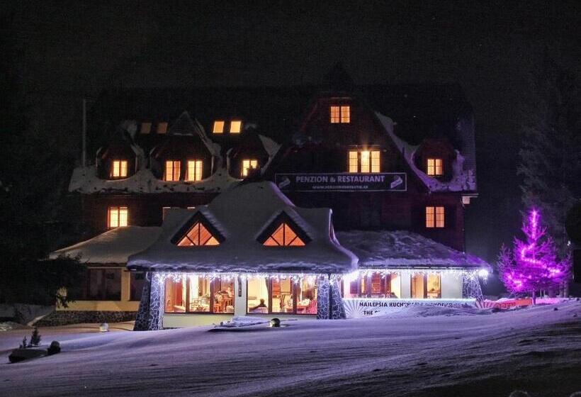 Номер Стандарт Трехместный, Resort Lucky Jasna