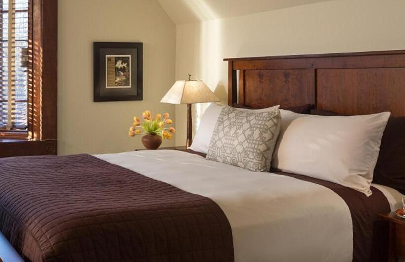 Номер Deluxe, Settlers Inn