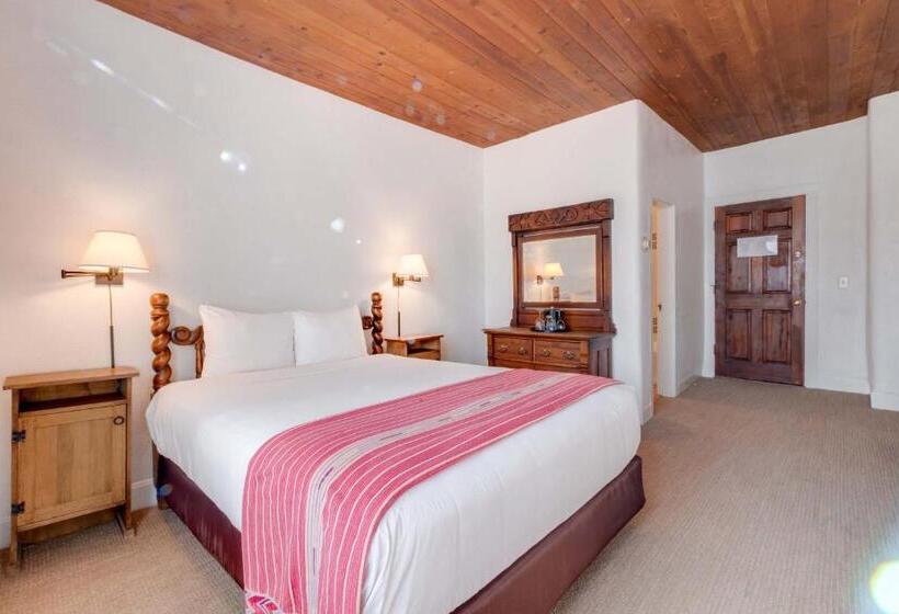 Номер Стандарт, The Historic Taos Inn