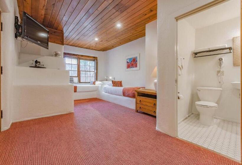 Номер Стандарт, The Historic Taos Inn