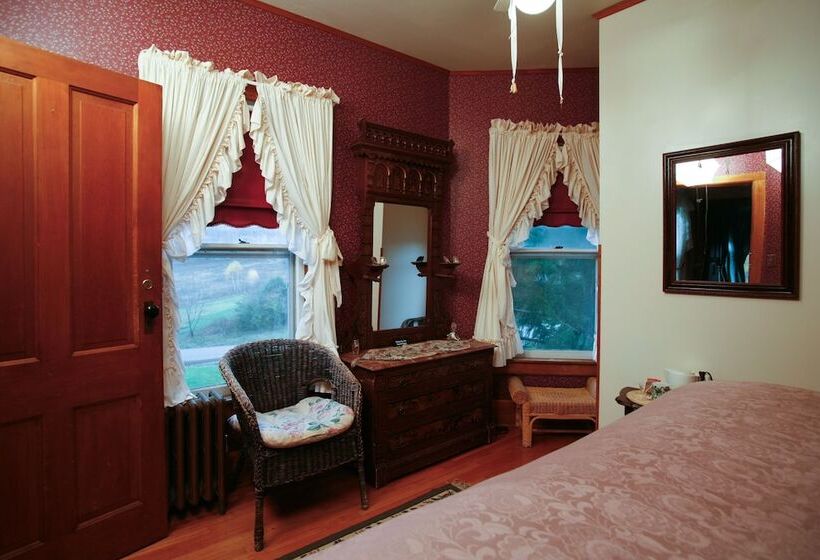 Номер Стандарт, Margaretville Mountain Inn B&b