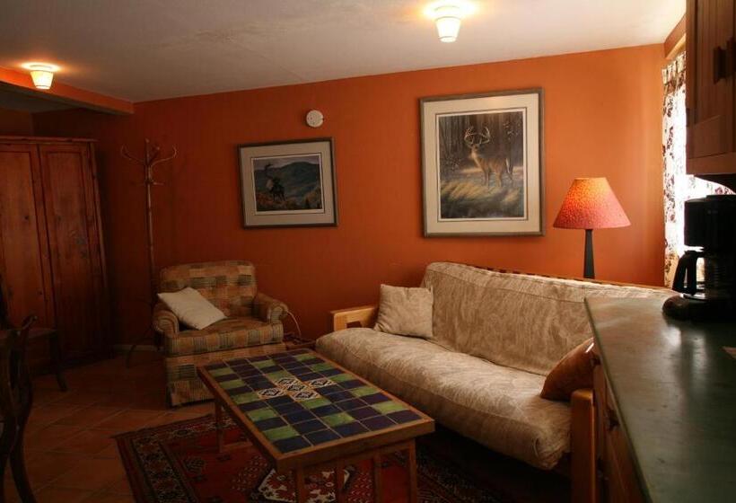 Дом 2 Спальни, Spirit Tree Inn B&b