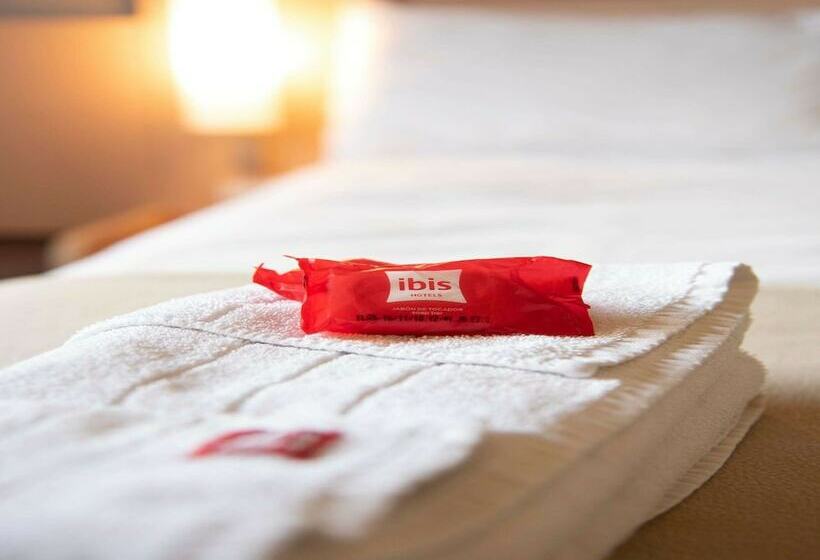 Номер Стандарт, Ibis Pilar