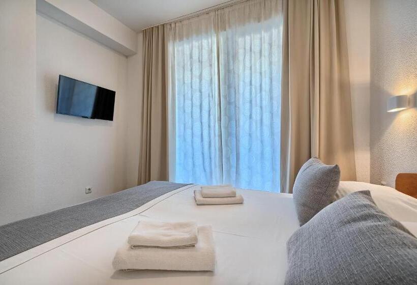 חדר דלוקס עם מרפסת, Sunset Split Rooms
