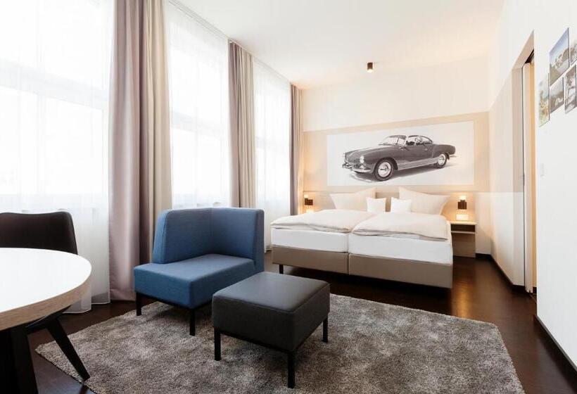 Номер Комфорт, Vienna House Easy By Wyndham Osnabrück & Apartments