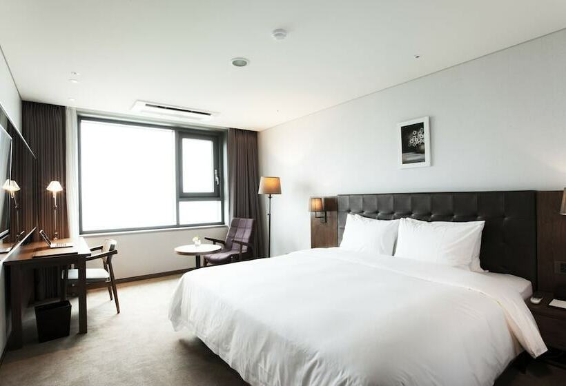 اتاق لوکس با چشم‌انداز شهر, Grabel Hotel Jeju