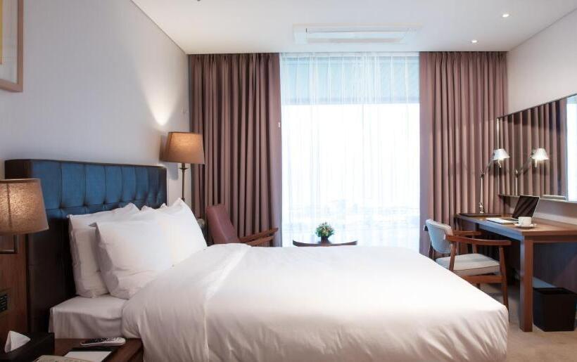 اتاق لوکس با چشم‌انداز شهر, Grabel Hotel Jeju