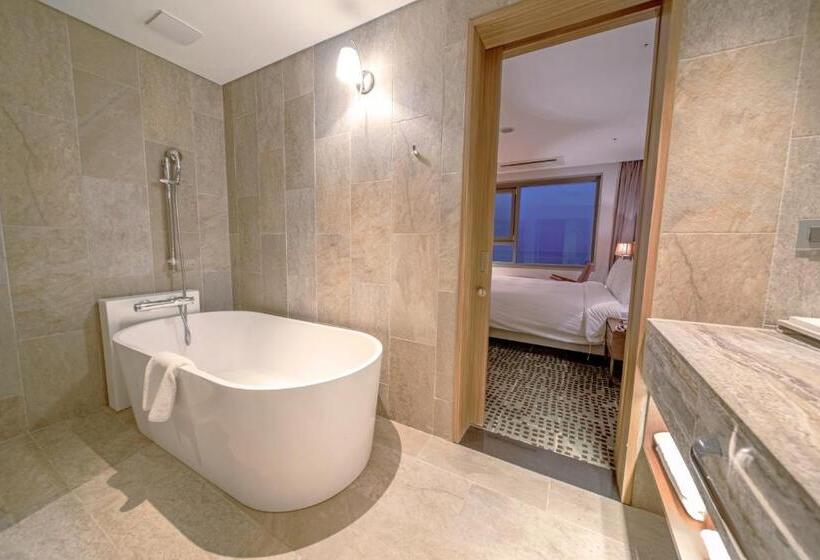 سوییت خانوادگی, Grabel Hotel Jeju