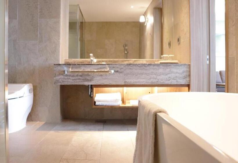سوئیت کلاب, Grabel Hotel Jeju