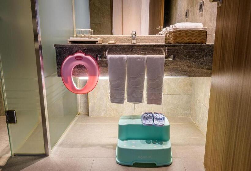 اتاق استاندارد با چشم‌انداز دریا, Grabel Hotel Jeju