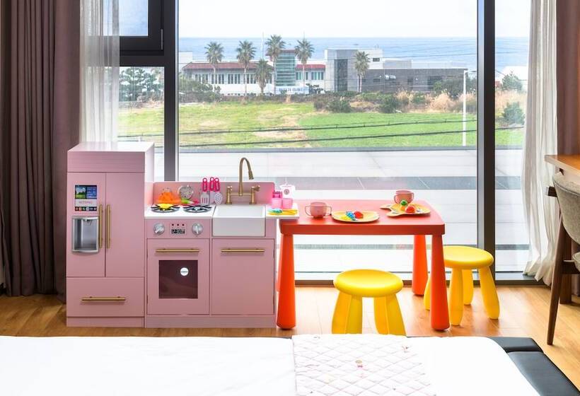 اتاق استاندارد با چشم‌انداز دریا, Grabel Hotel Jeju