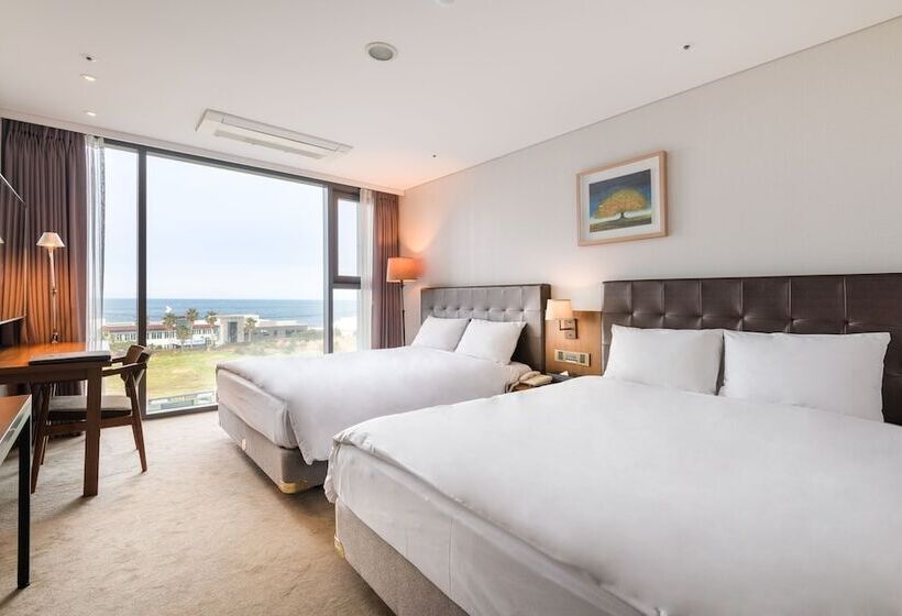 اتاق خانوادگی با چشم‌انداز دریا, Grabel Hotel Jeju