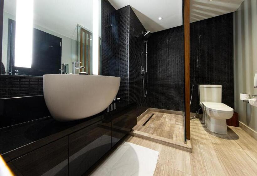 Номер Deluxe Вид на Город, City Of Dreams   Nobu Hotel Manila