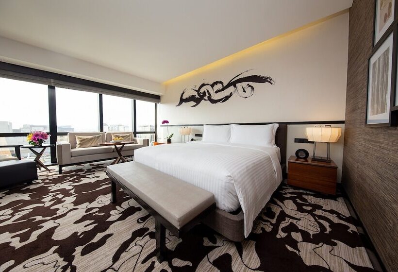 Номер Executive, City Of Dreams   Nobu Hotel Manila