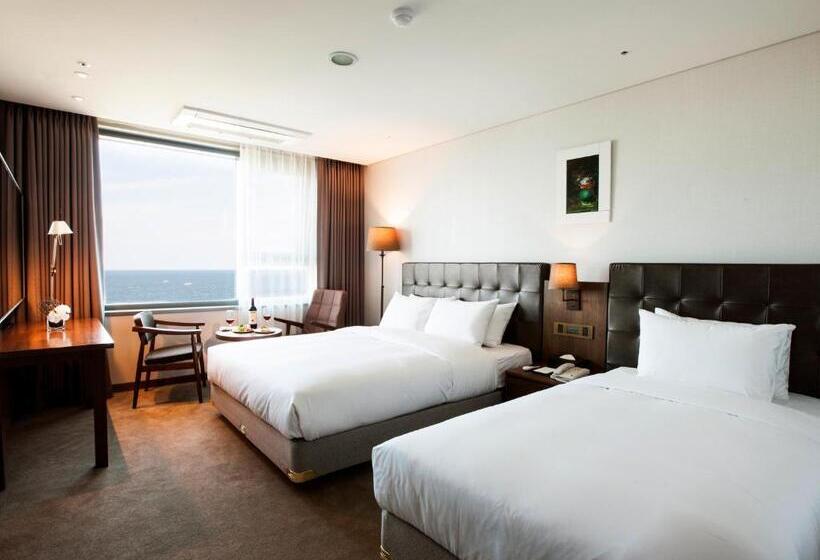 اتاق لوکس با چشم‌انداز دریا, Grabel Hotel Jeju