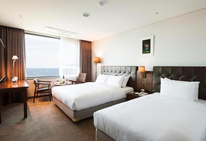 اتاق لوکس با چشم‌انداز دریا, Grabel Hotel Jeju
