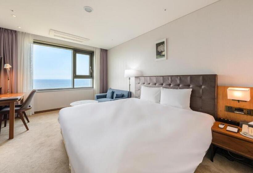Club Room Sea View, Grabel Hotel Jeju