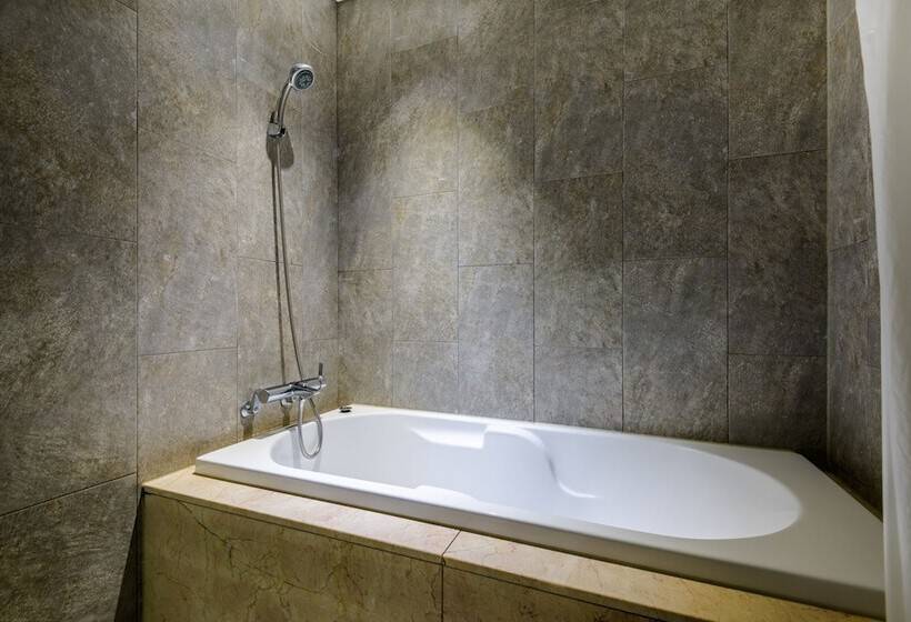 اتاق خانوادگی با چشم‌انداز دریا, Grabel Hotel Jeju