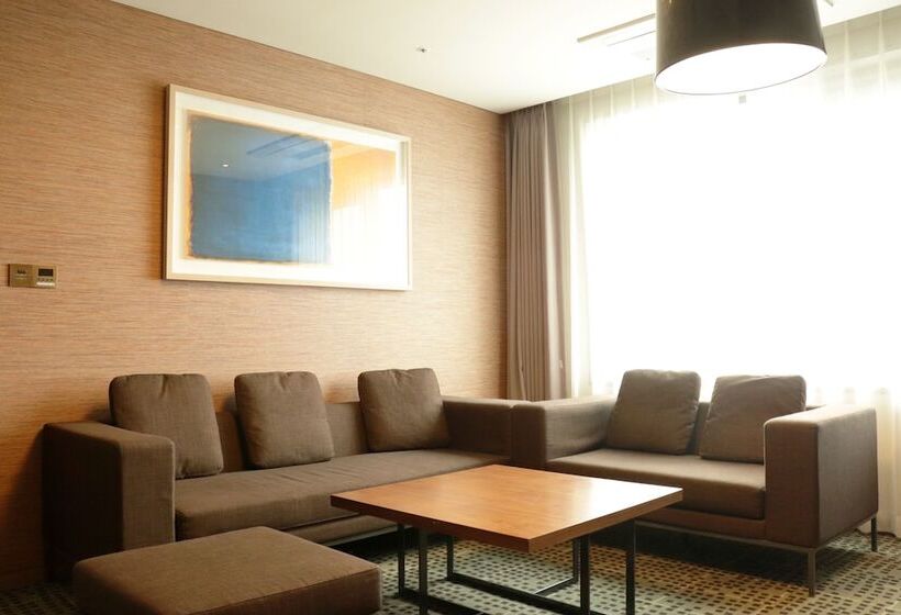 سوییت خانوادگی, Grabel Hotel Jeju