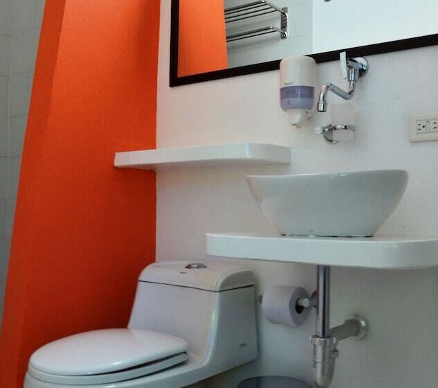 اتاق سوپریور, The Orange House Santa Marta